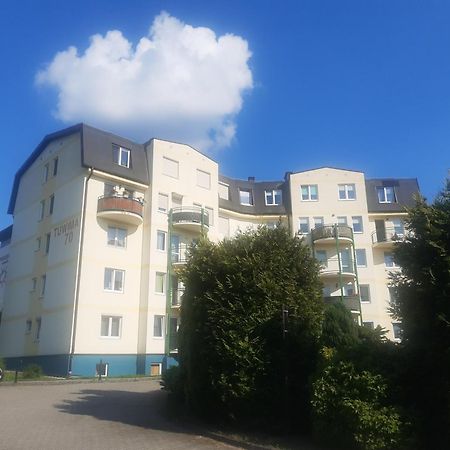 Ferienwohnung Na Zlotych Lanach - Apartament Z Parkingiem Bielsko-Biala Exterior foto