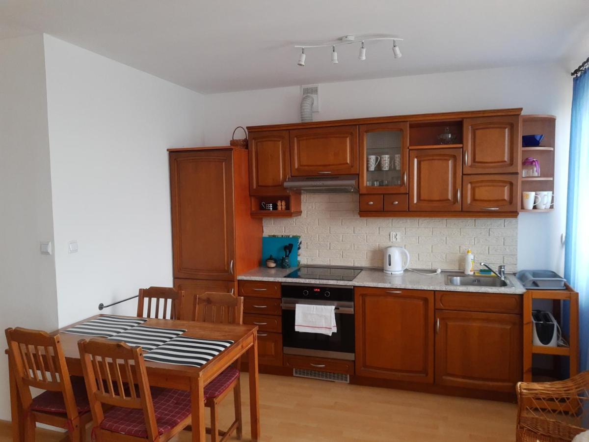 Ferienwohnung Na Zlotych Lanach - Apartament Z Parkingiem Bielsko-Biala Exterior foto